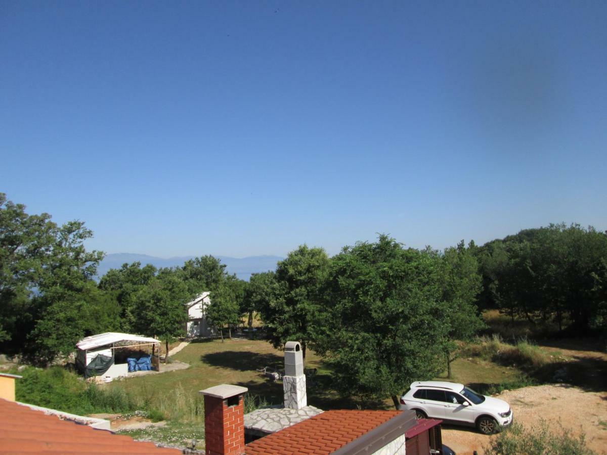 Apartment Krizanovic Малинска Экстерьер фото